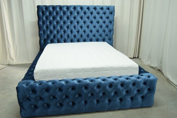 Chesterfield CHF11