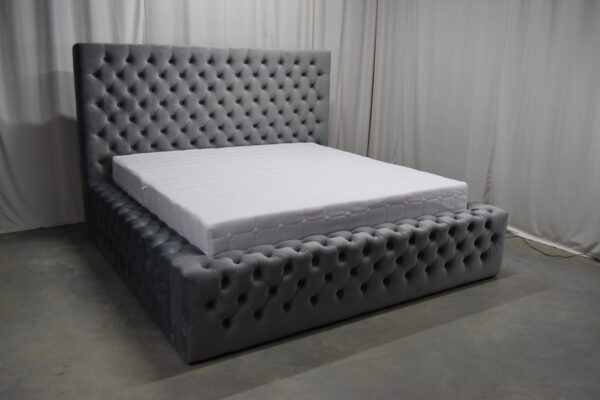 Chesterfield CHF12